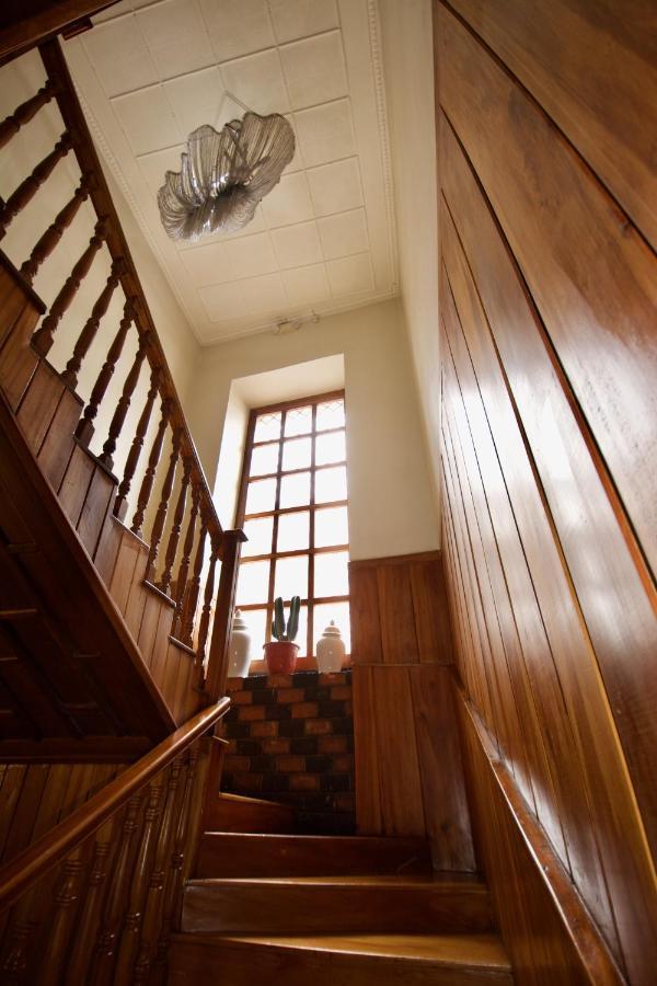 Pepe'S House Cuenca I Hotel & Boutique Hostel Exterior foto