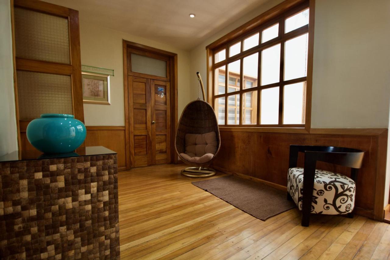 Pepe'S House Cuenca I Hotel & Boutique Hostel Exterior foto