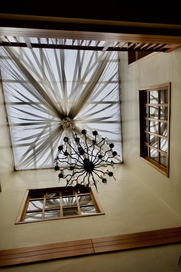 Pepe'S House Cuenca I Hotel & Boutique Hostel Exterior foto